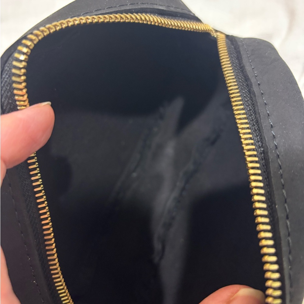 Roswell Pouch wristlet Large with brass accents in Shadow black 🦄 - Picture 5 of 8